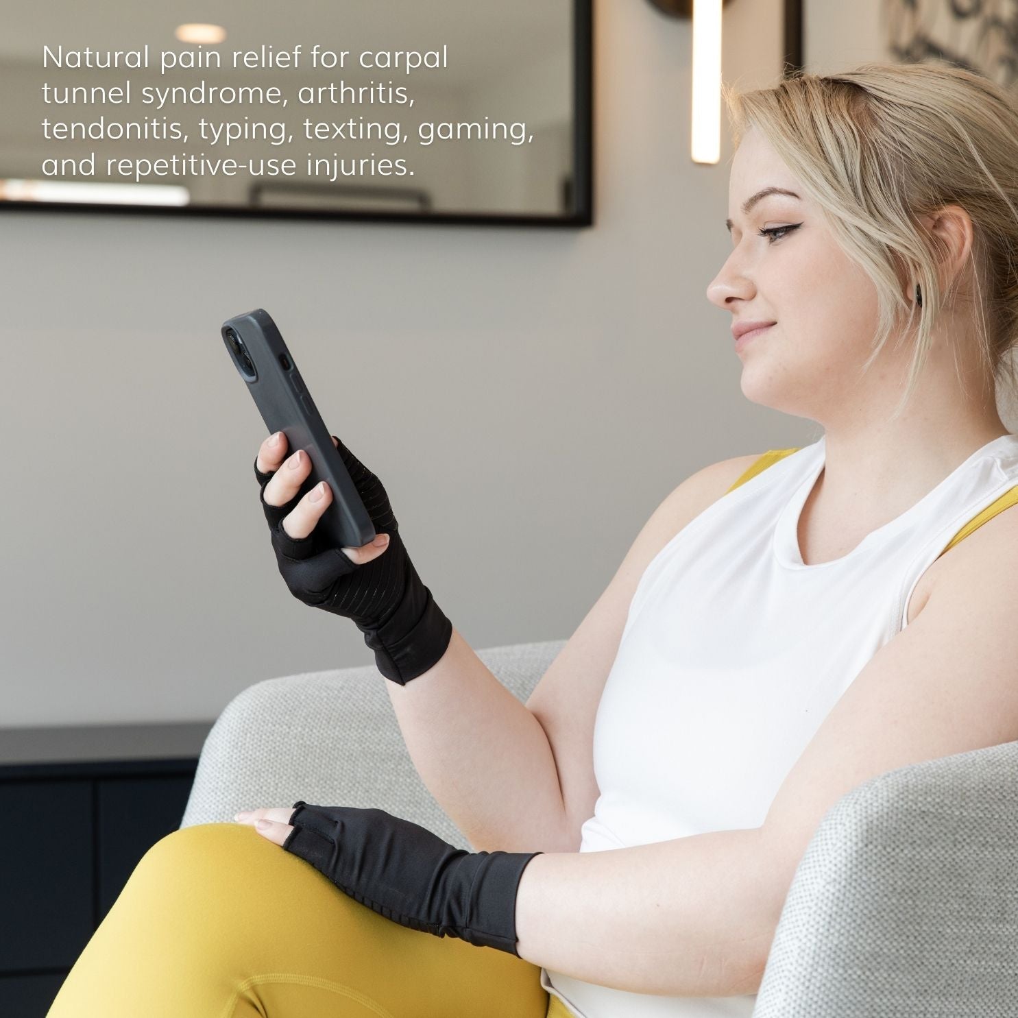 Carpal Tunnel Compression Gloves | Fingerless Support for Gaming Wrist, Finger, Hand and Thumb Pain