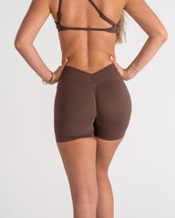 LJ V-BACK SCRUNCH SHORTS - ESPRESSO