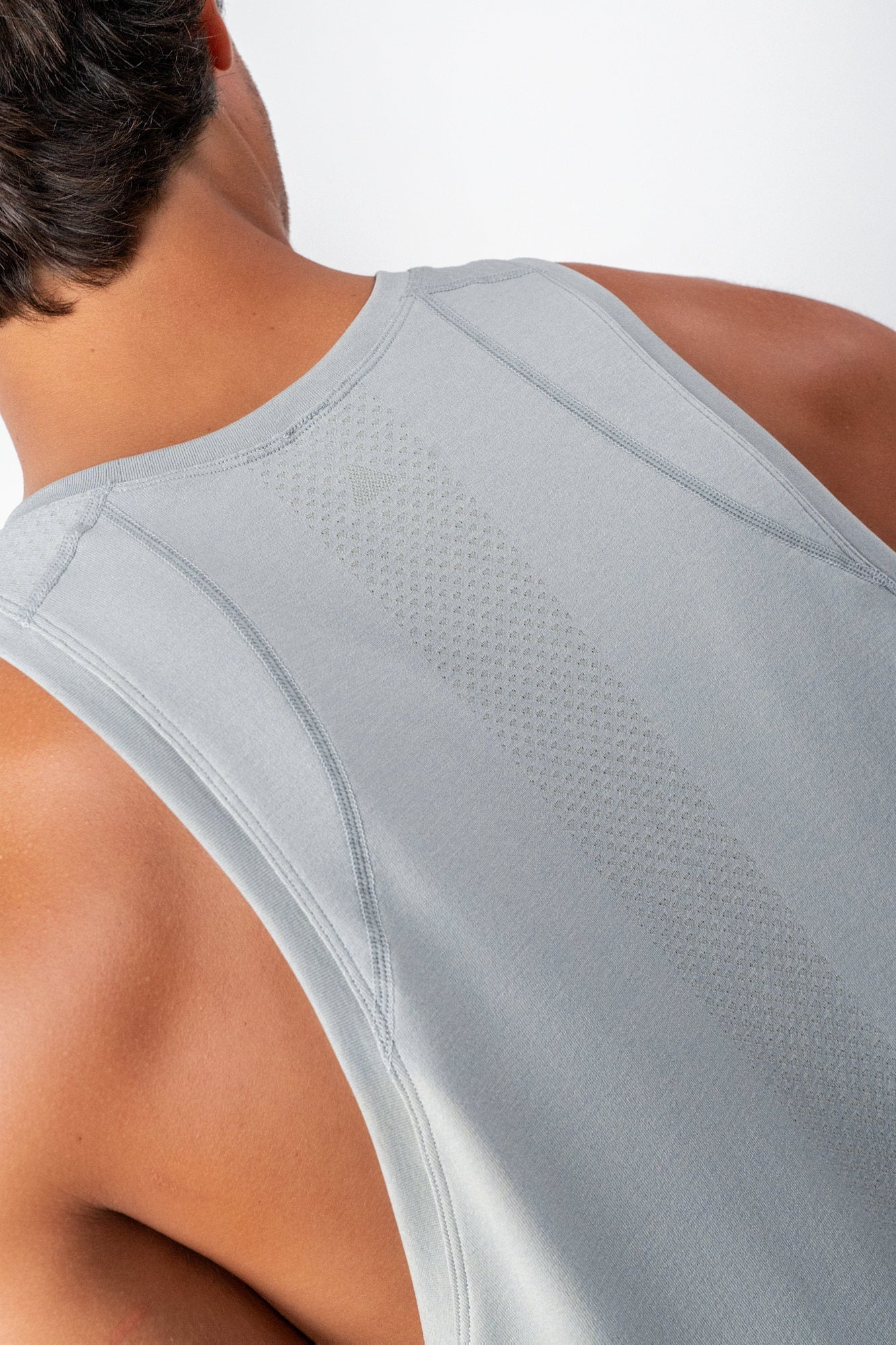 Vitality Kinetic® Tank - Sparrow