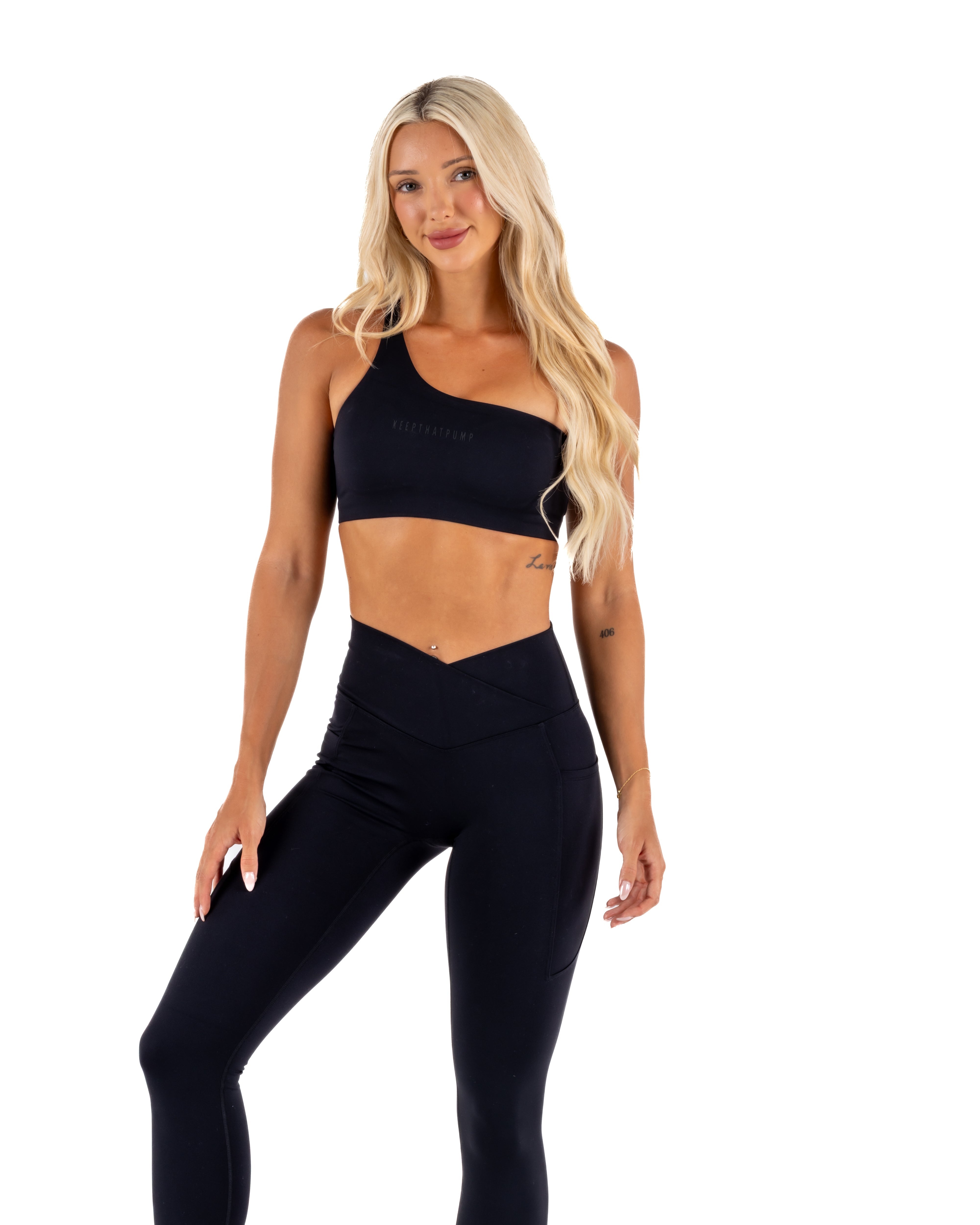IGNITE ONE SHOULDER CROP - BLACK