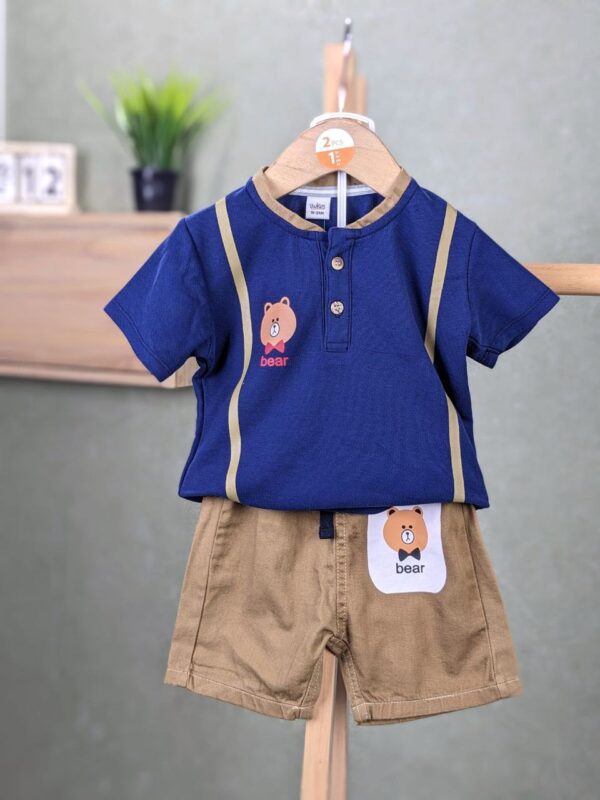 Polo shirt and pants set